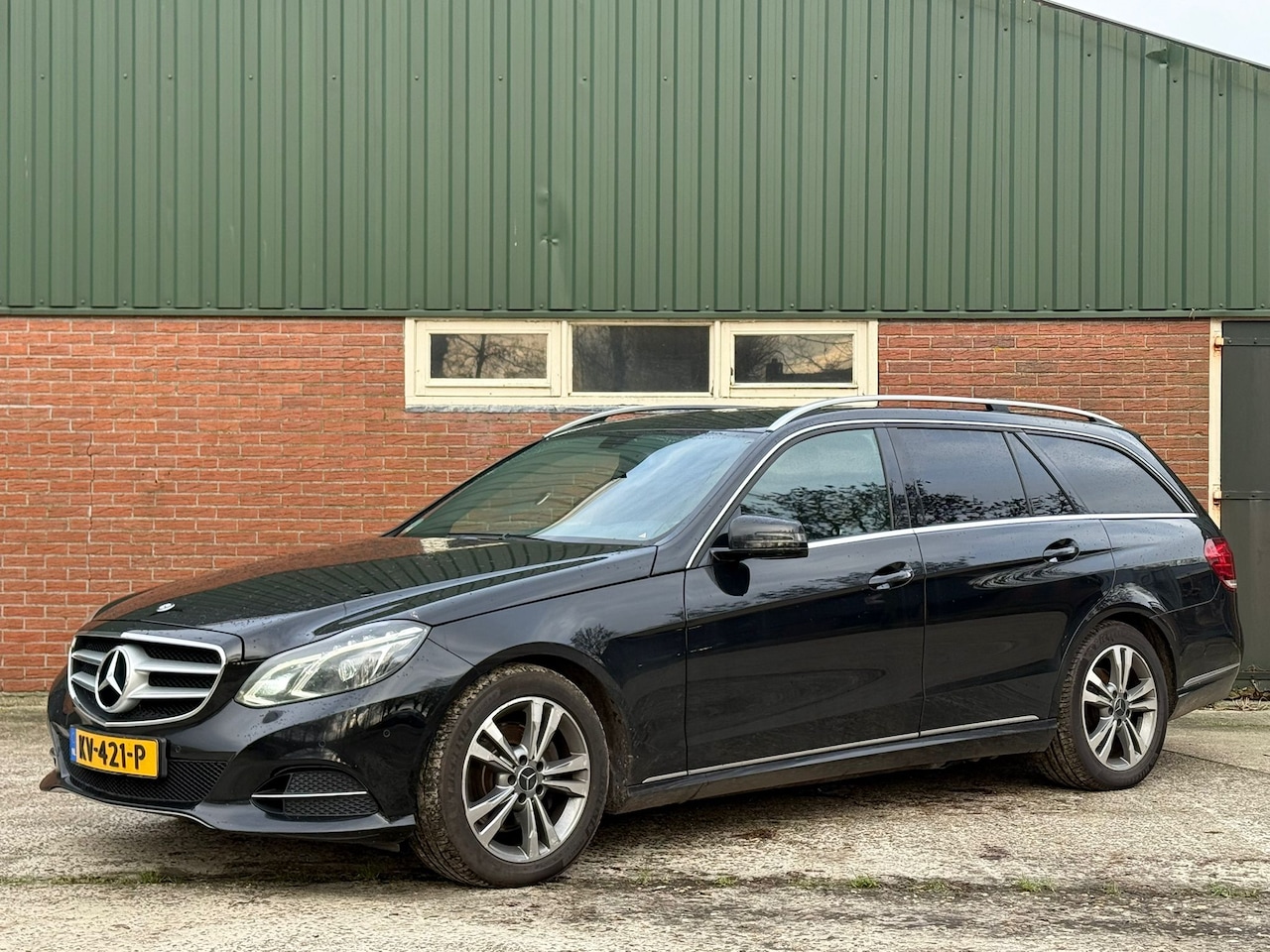 Mercedes-Benz E-klasse Estate - 300 BlueTEC Edition Sport E300 V6, 230 PK, Leder, Automaat, stoelverw. LED - AutoWereld.nl
