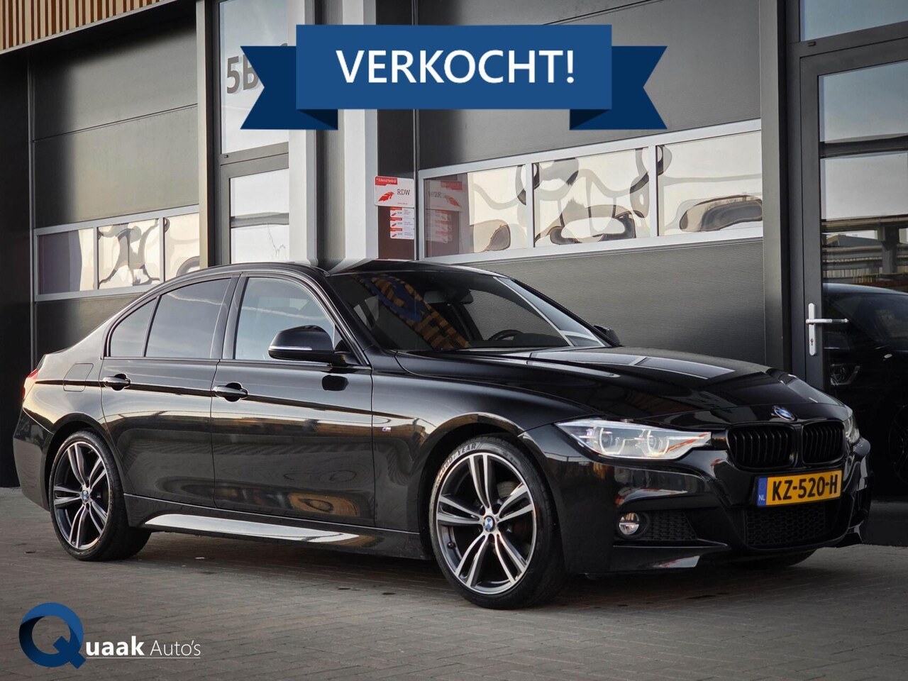 BMW 3-serie - 320i M-Sport | LED | TREKHAAK | CARPLAY | LEDER | DEALER OH. | SHADOWLINE - AutoWereld.nl