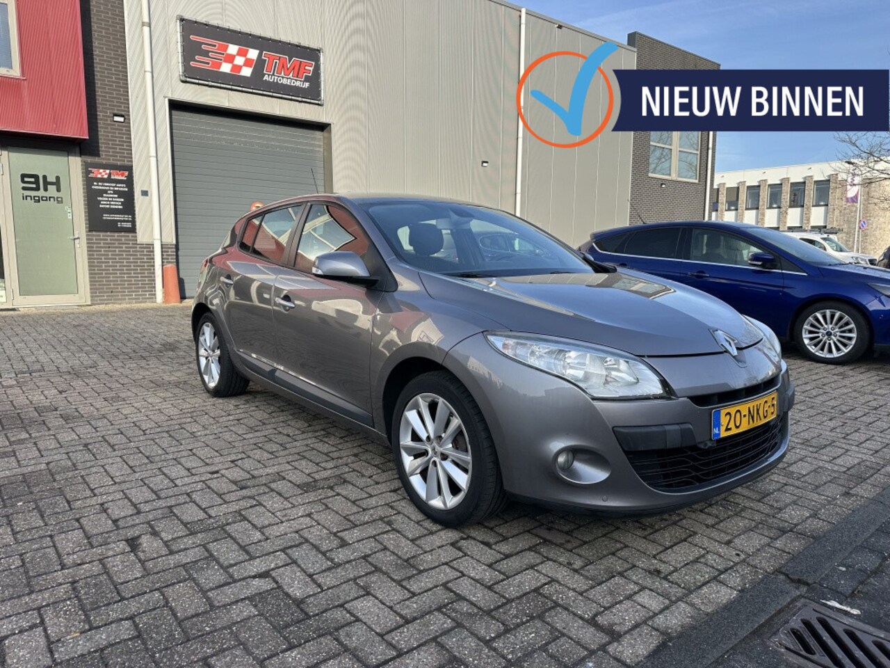 Renault Mégane - 1.6 Celsium Airco Nw APK Inruilkoopje! - AutoWereld.nl