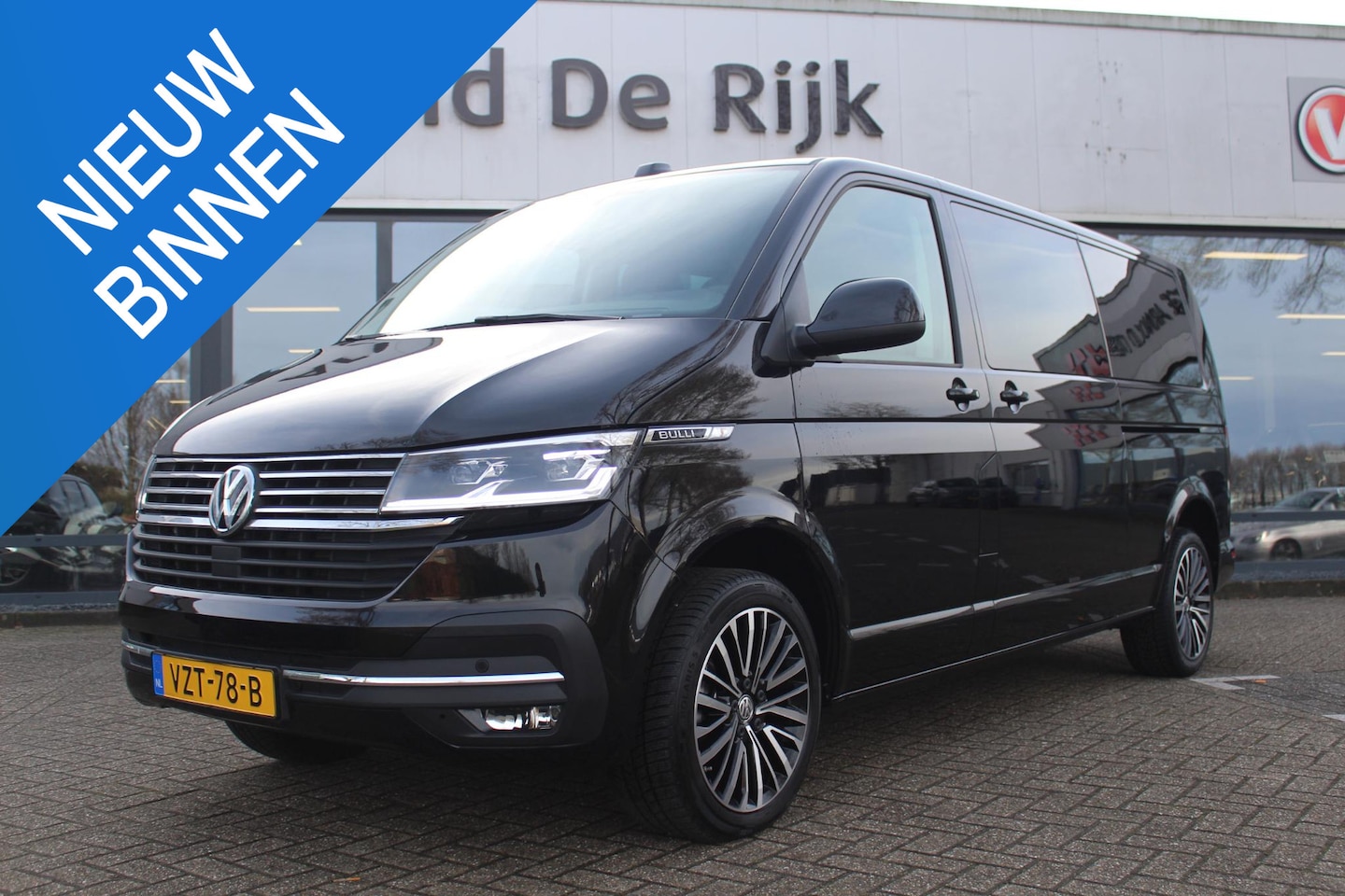 Volkswagen Transporter - 2.0 TDI L2H1 30 DC Bulli 2.0 TDI L2H1 30 DC Bulli - AutoWereld.nl