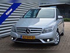 Mercedes-Benz B-klasse - 180 Navi/Camera/Stoelverw/Onderhoud