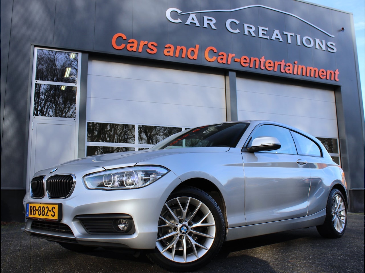 BMW 1-serie - 116d Executive 1e eigenaar BTW NL-Auto - AutoWereld.nl