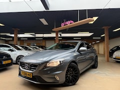 Volvo V40 - 2.0 D4 R-Design Business Nwe Apk Airco Navi Cruise Control