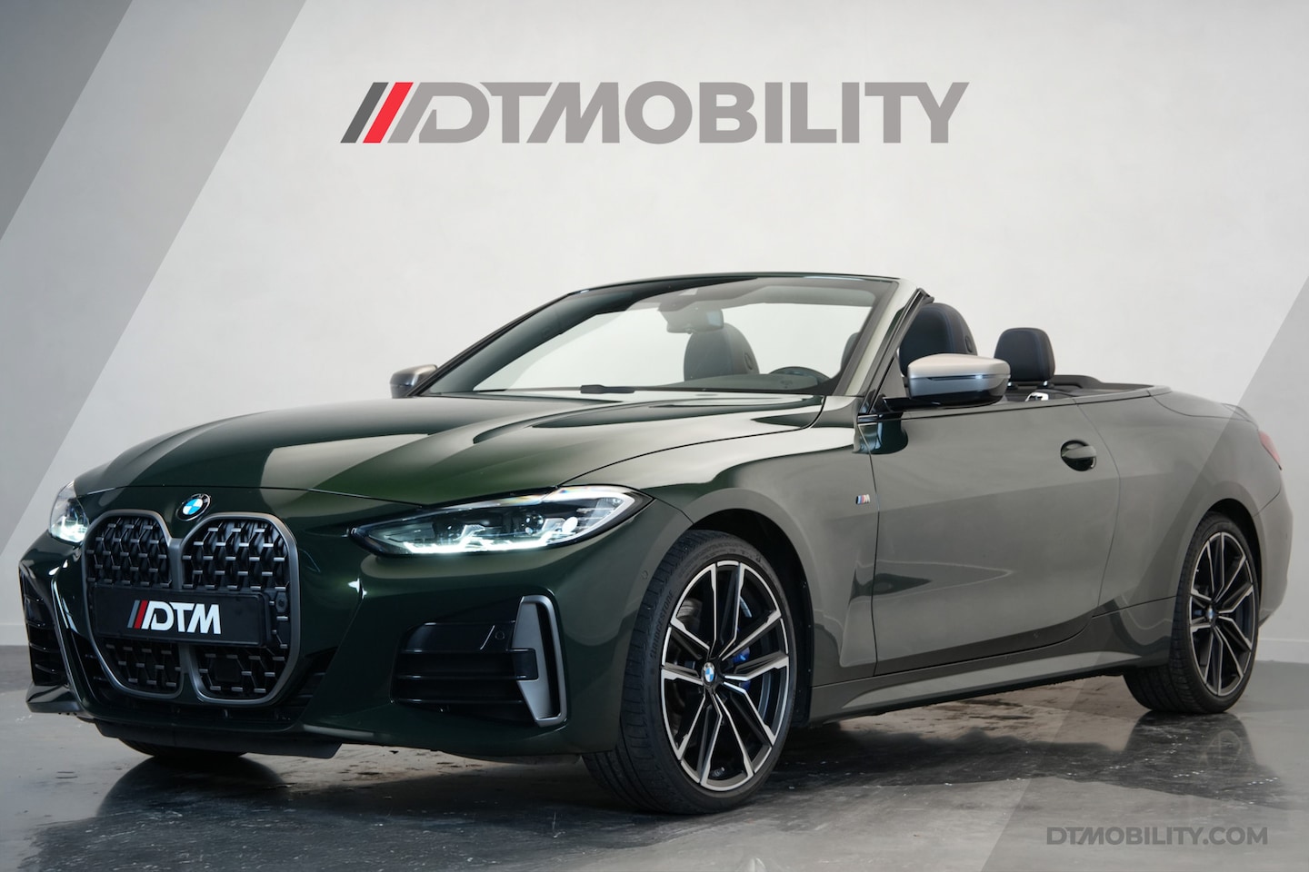 BMW 4-serie Cabrio - M440i xDrive High Executive | M-Sport | Ambient - AutoWereld.nl