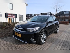 Kia Stonic - 1.2 MPi Design Edition AIRCO|NAVIGATIE|CARPLAY|PDC|BLUETOOTH|GOED ONDERHOUDEN
