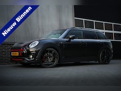 MINI Clubman - 2.0 Cooper S Chili Serious Business NL-Auto/ Pano-Dak/ H&K/ Keyless/ Mini-Yours/ Uitlaatkl