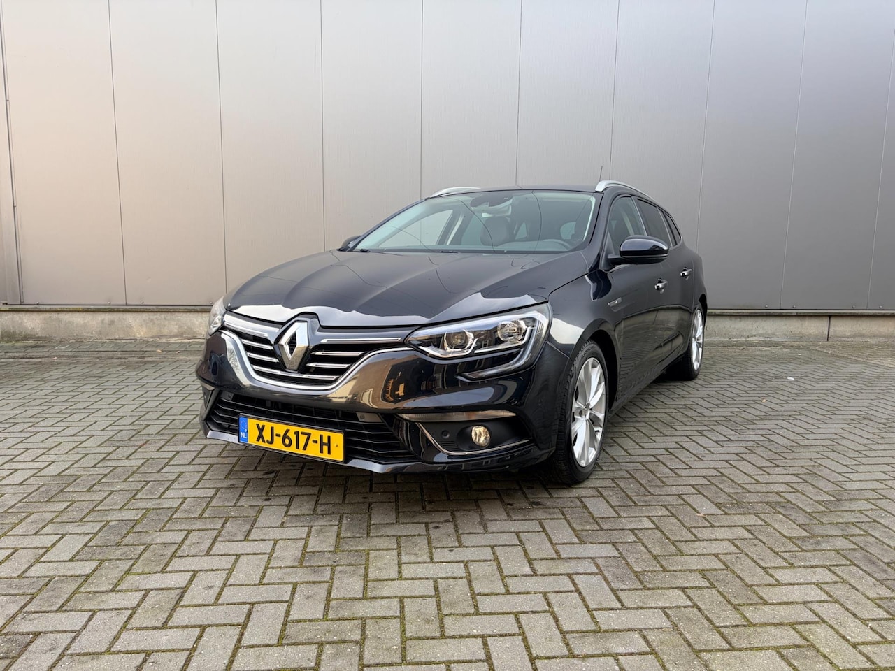 Renault Mégane Estate - 1.2 TCe Série Signature Exclusiv 1.2 TCe Série Signature Exclusiv - AutoWereld.nl