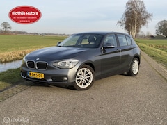 BMW 1-serie - 116i Business Automaat 5drs Nette auto Nieuwe APK