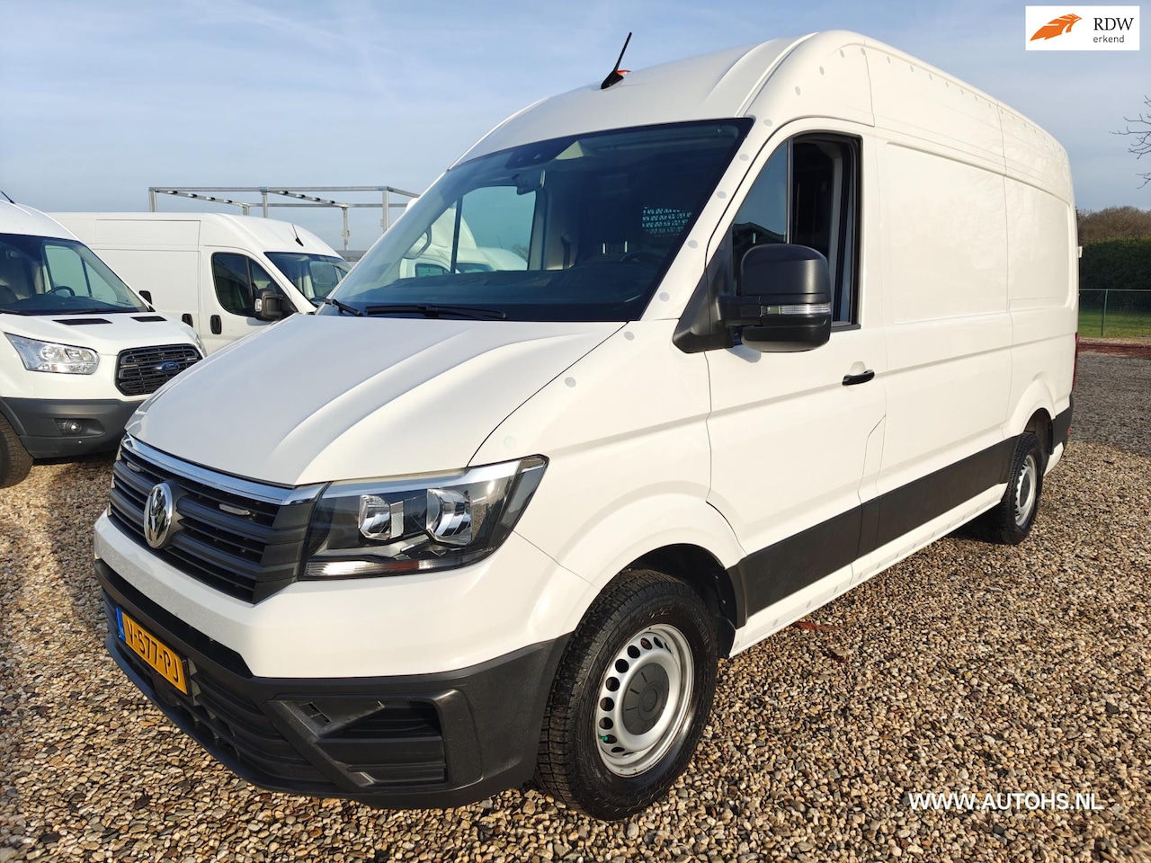Volkswagen Crafter - 35 2.0 TDI L3H3 EL Highline 35 2.0 TDI L3H3 EL Highline , euro 6 , 1e Eig. 3000 KG trekkracht , pracht bus , cruise ca - AutoWereld.nl
