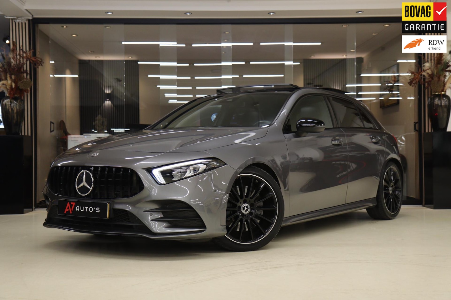 Mercedes-Benz A-klasse - 250 AMG PAKKET PANO/SFEERVER/KEYLESS/CAM/NAVI/VOL - AutoWereld.nl