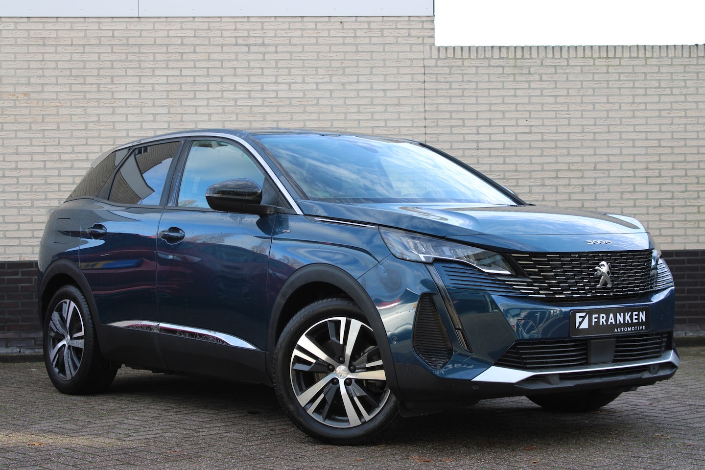 Peugeot 3008 - 1.6 HYbrid 225 Allure | Navigatie | Cruise control | Stoelverwarming | Led - AutoWereld.nl