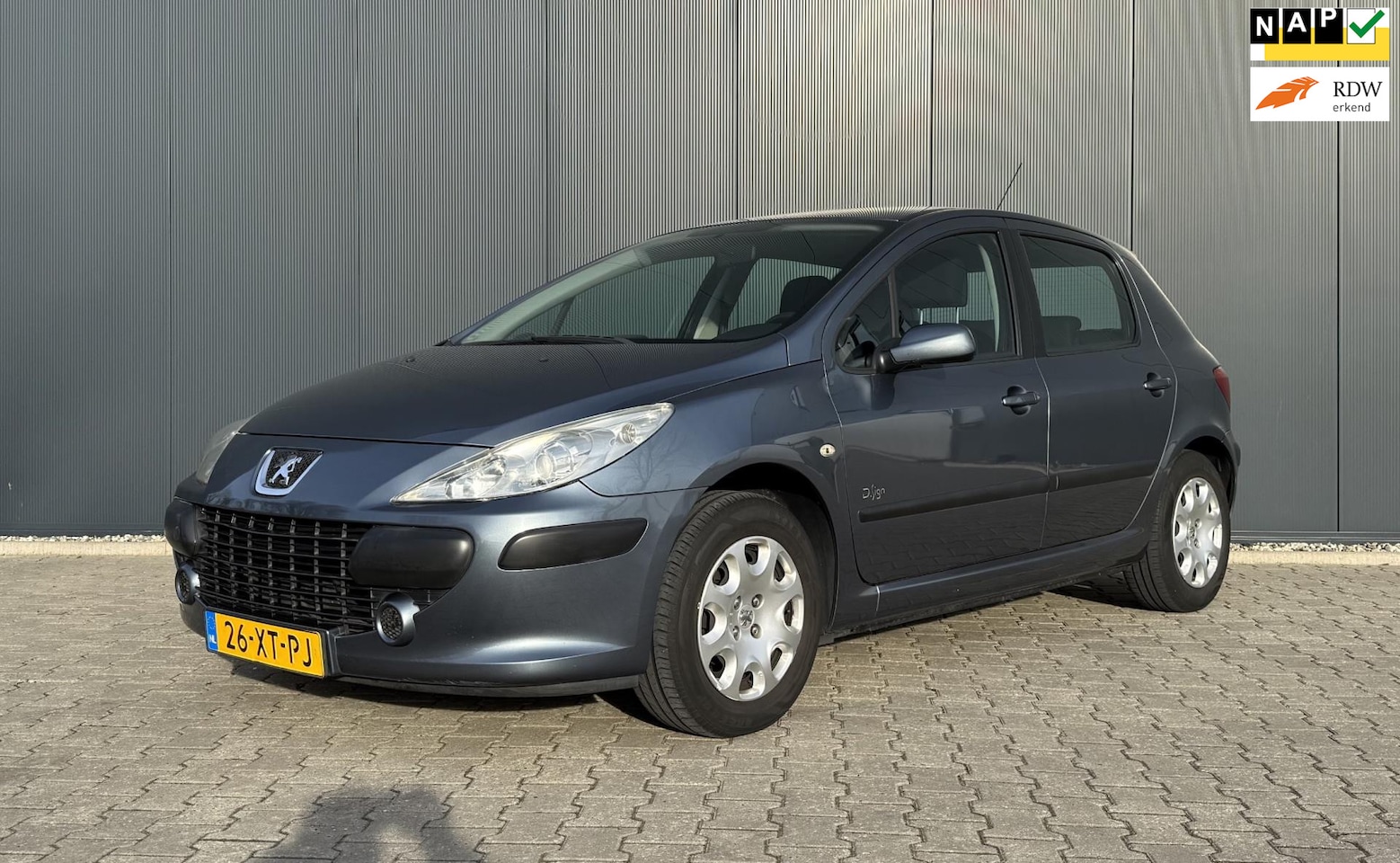 Peugeot 307 - 1.6-16V D.Sign Airco Cruise Trekhaak APK NAP - AutoWereld.nl
