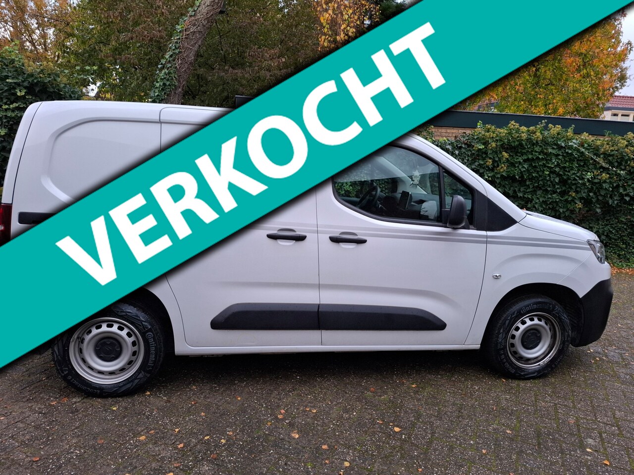 Citroën Berlingo - 1.2 turbo benzine ideaal 110 ok L1 navigatie 14000km - AutoWereld.nl