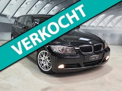 BMW 3-serie Touring - 318i Business Line leer navi