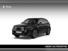 BMW iX1 - eDrive20 67 kWh M Sport Edition M Sportpakket Pro | Premium Pack | Driving Assistant | Tra