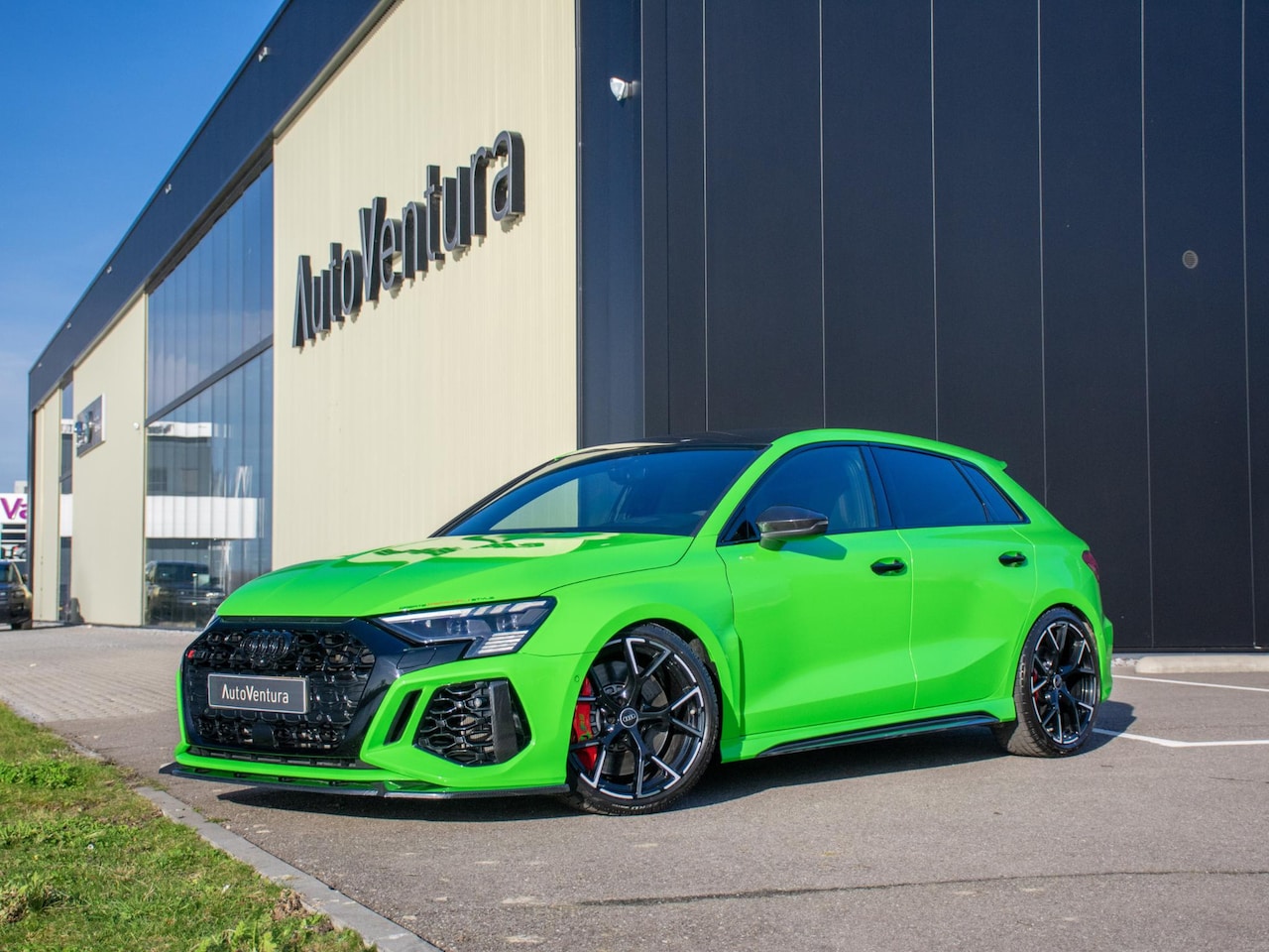 Audi A3 Sportback - 2.5 TFSI RS 3 quattro | Matrix Led | Adapt. Cruise | B&O Audio | Rs stoelen - AutoWereld.nl