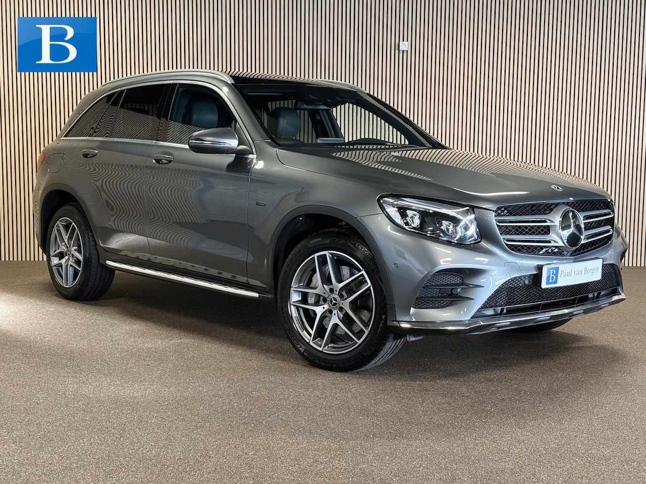 Mercedes-Benz GLC-klasse - 350e 4 Matic AMG STYLING-PANORAMA-DISTRONIC-TREKHAAK-CAMERA-COMPLEET - AutoWereld.nl