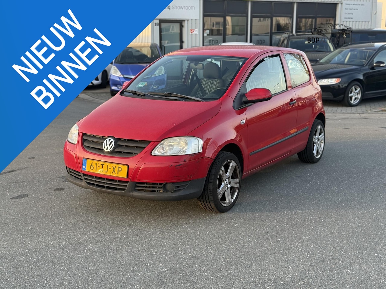 Volkswagen Fox - 1.4 Trendline LEES ADVERTENTIE - AutoWereld.nl
