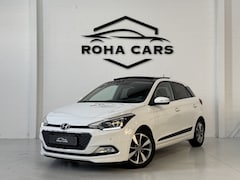 Hyundai i20 - 1.2 HP i-Motion Prem *Pano*Camera*Lane assist