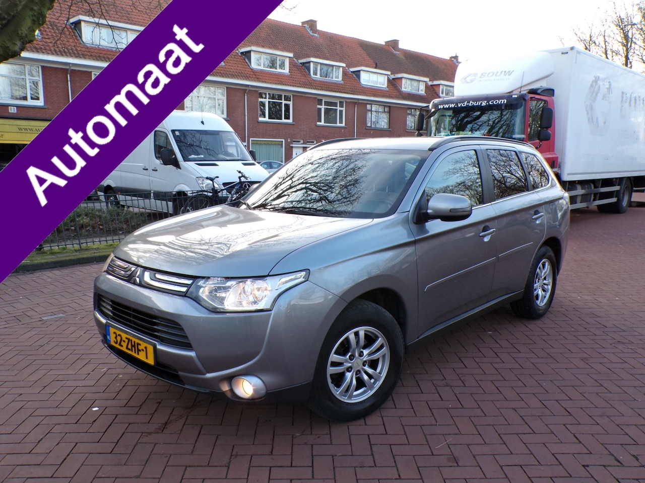 Mitsubishi Outlander - 2.0 Intense AUTOMAAT BENZINE UITVOERING........ - AutoWereld.nl