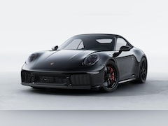 Porsche 911 Cabrio - Carrera 4 GTS
