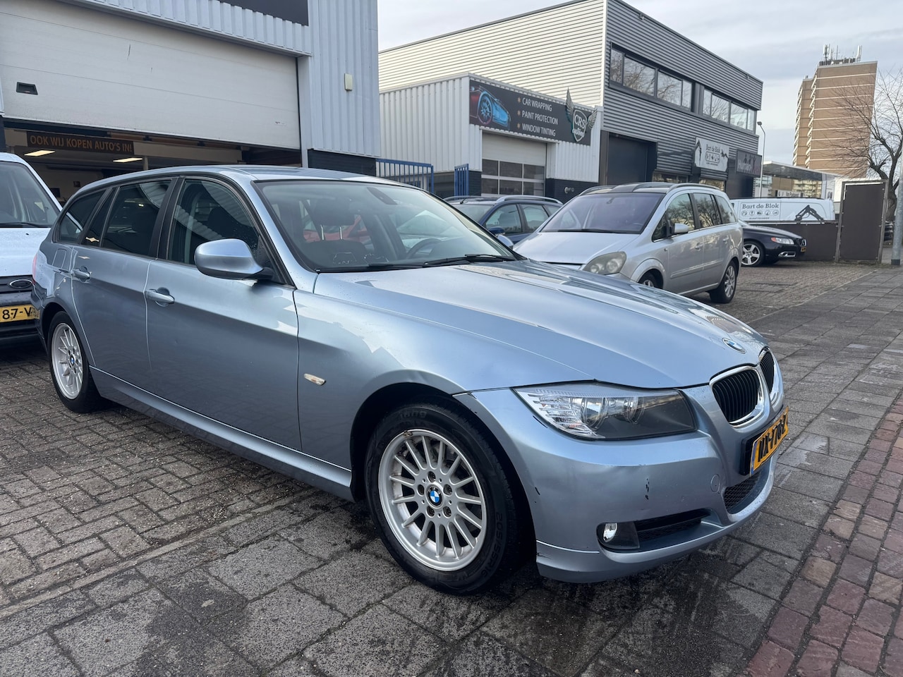 BMW 3-serie Touring - 318i AUTOMAAT - AutoWereld.nl