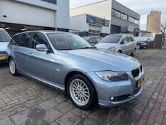 BMW 3-serie Touring - 318i AUTOMAAT