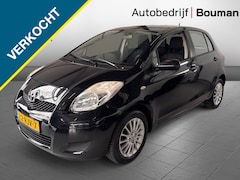Toyota Yaris - 1.3 VVTi Comfort / Airco / lage KM-stand