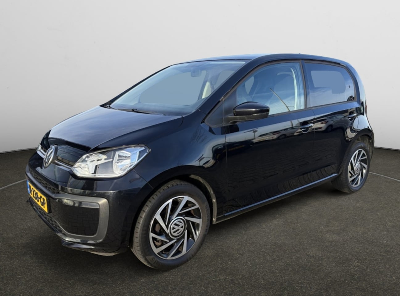 Volkswagen Up! - 1.0 BMT high up! 1.0 BMT high up! - AutoWereld.nl