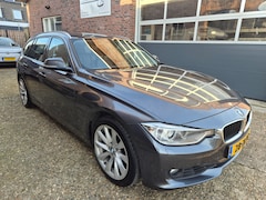 BMW 3-serie Touring - 320i High Executive *€ 5895 Ex BPM