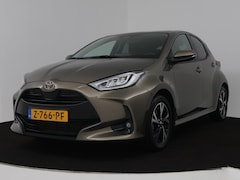 Toyota Yaris - 1.5 Hybrid 115 First Edition | Navigatie |
