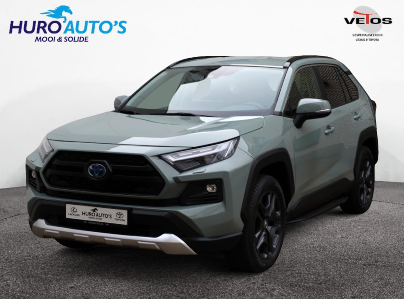 Toyota RAV4 - 2.5 Hybrid AWD Adventure | Treeplanken | Stoel/Stuurwielverwarm - AutoWereld.nl