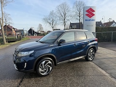 Suzuki Vitara - 1.4 Boosterjet Style Smart Hybrid // 1500 kilo trekgewicht // Nieuwstaat // Snel te rijden