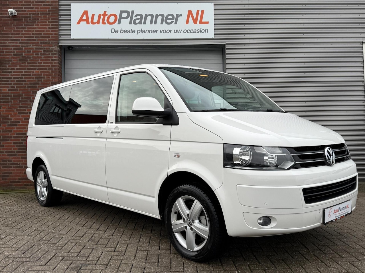 Volkswagen Transporter Caravelle - 2.0 TSI 4Motion! 1e Eigen.! - AutoWereld.nl