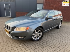 Volvo V70 - 1.6 T4 Momentum 2014/ORIGINEEL NL/2E EIGENAAR/NAVIGATIE/LEDER/CUIRSE CONTROLE/DEALER OH/ZE