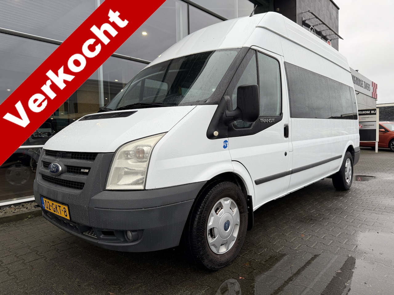 Ford Transit Kombi - Rolstoelbus / Personenbus 330L 2.2 TDCI HD (Mooie ruime bus met verlaagde voorinstap en 8 - AutoWereld.nl