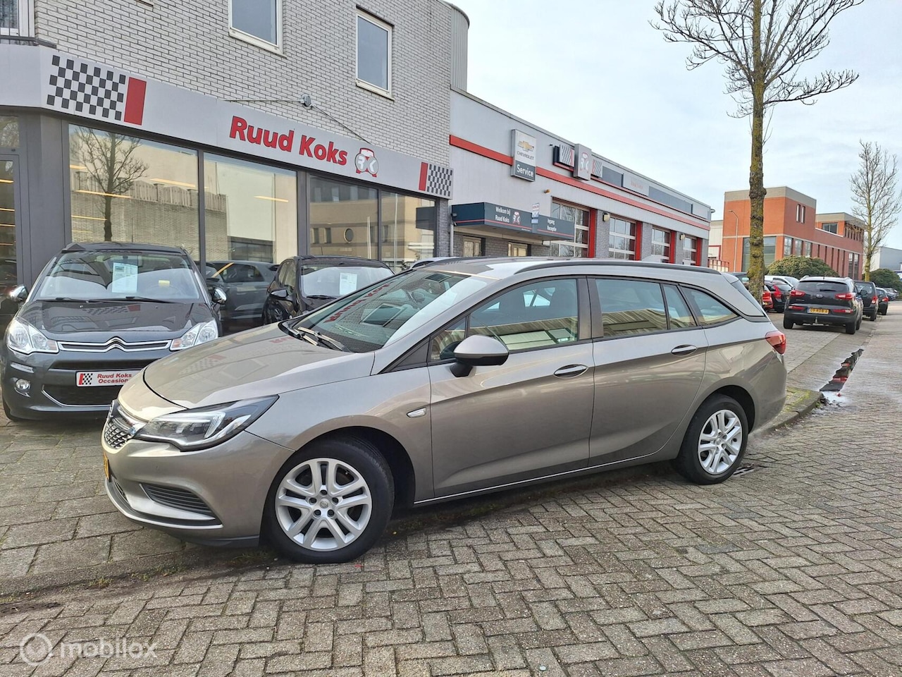 Opel Astra Sports Tourer - 1.0 Online Edition 1.0 ONLINE EDITION - AutoWereld.nl