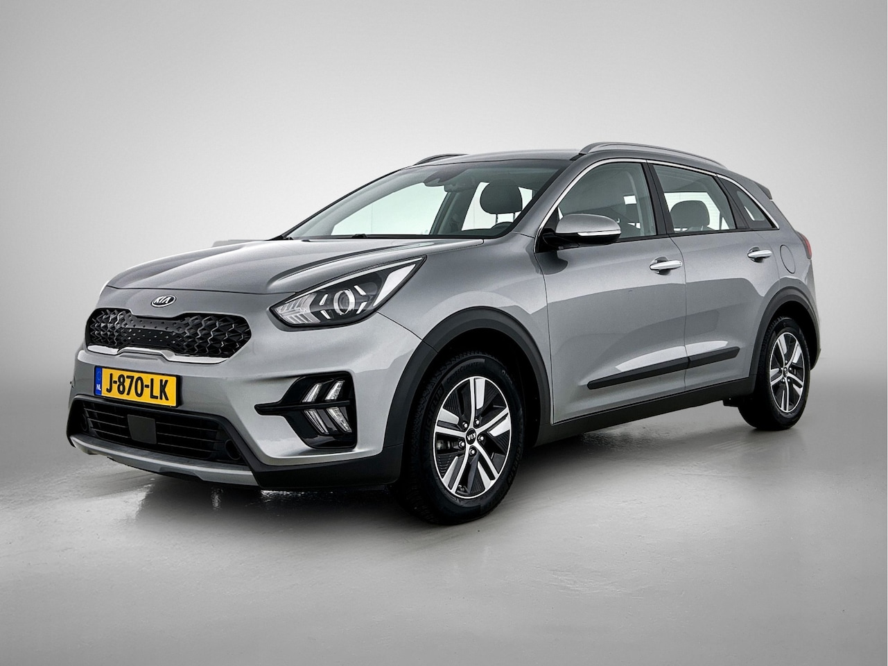 Kia Niro - 1.6 GDi Hybrid DynamicLine NAP | BTW-Voertuig | Half-Leder - AutoWereld.nl