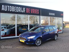 Ford Focus Wagon - 1.0 Trend Edition Airco/Cruise/Navi/Trekhaak