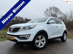 Kia Sportage - 1.6 GDI 20th Anniversary / Camera / Navi / H-Leder / Trekhaak / Clima / 6 Versnellingen /