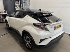 Toyota C-HR - 1.8 Hybrid Bi-Tone Blis & Leer & Stoel en Stuurverw. Adaptieve cruise & inparkeerhulp