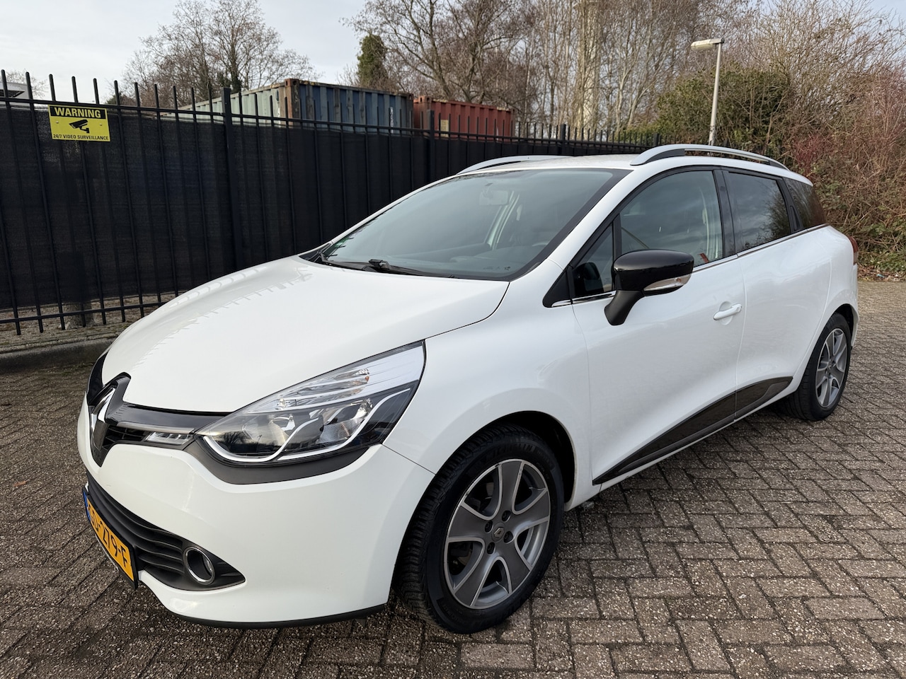 Renault Clio Estate - 0.9 TCe Night&Day Airco/Navi/Cruise/LMV - AutoWereld.nl