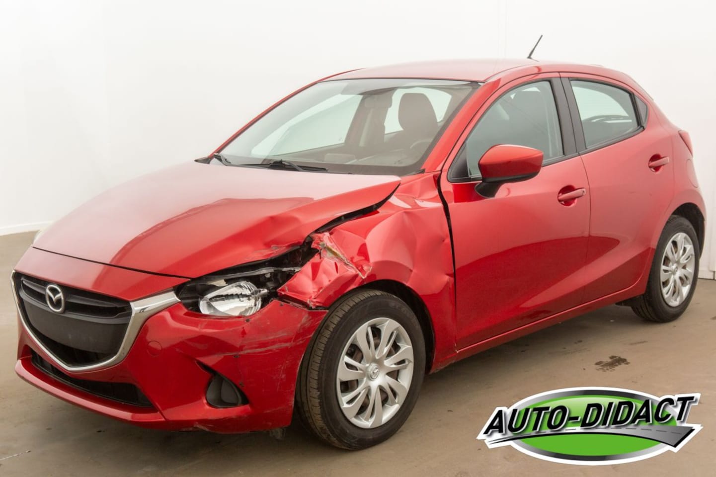 Mazda 2 - 1.5 47.741 km Airco Ambition - AutoWereld.nl