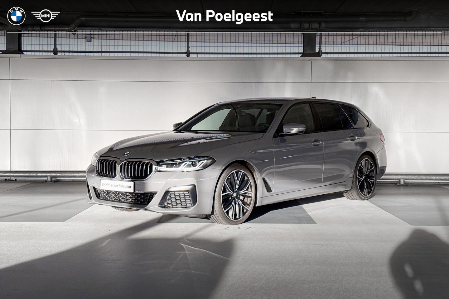 BMW 5-serie Touring - 540i xDrive M-Sport - AutoWereld.nl