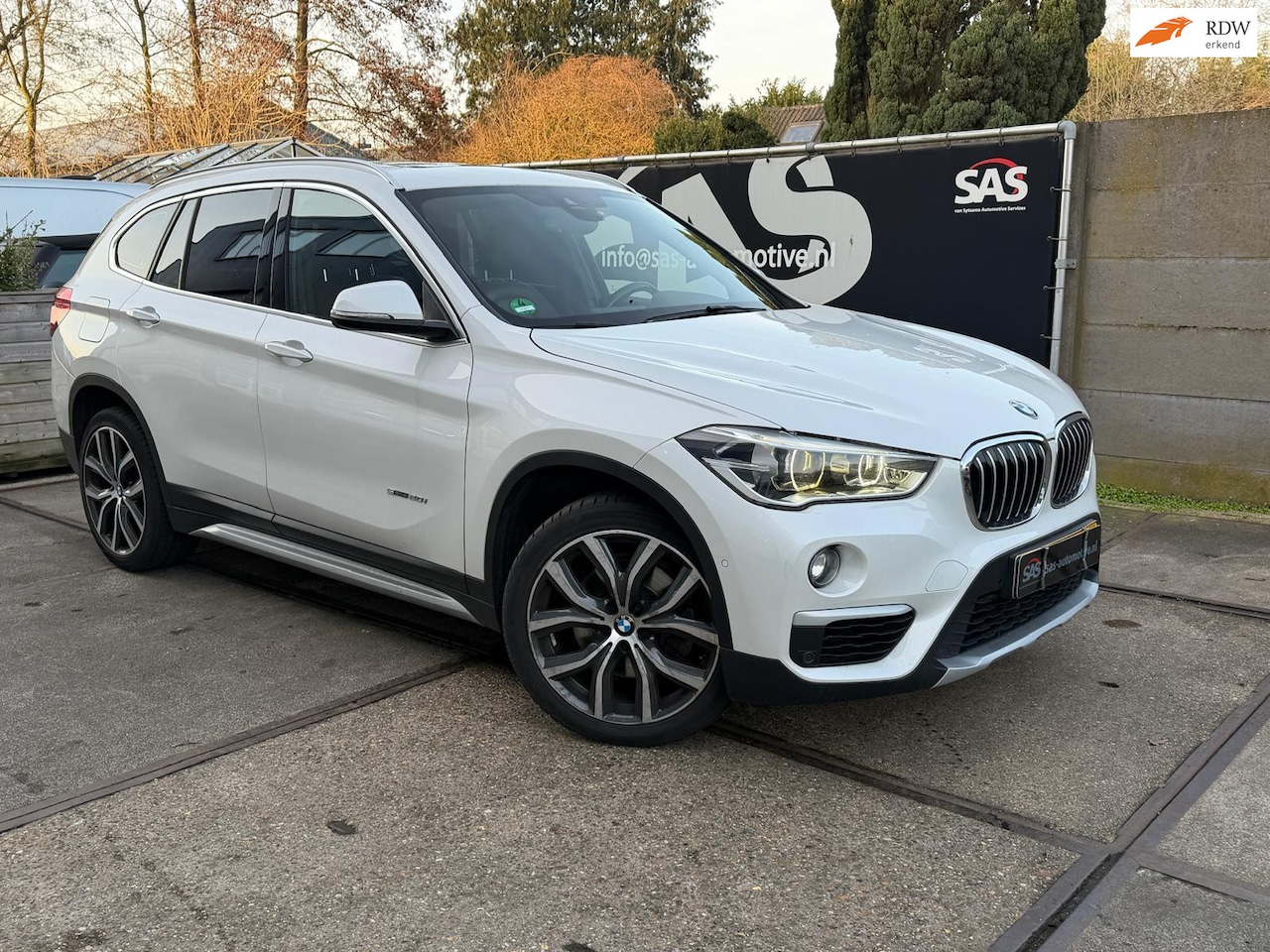 BMW X1 - SDrive20i Centennial High Executive - AutoWereld.nl