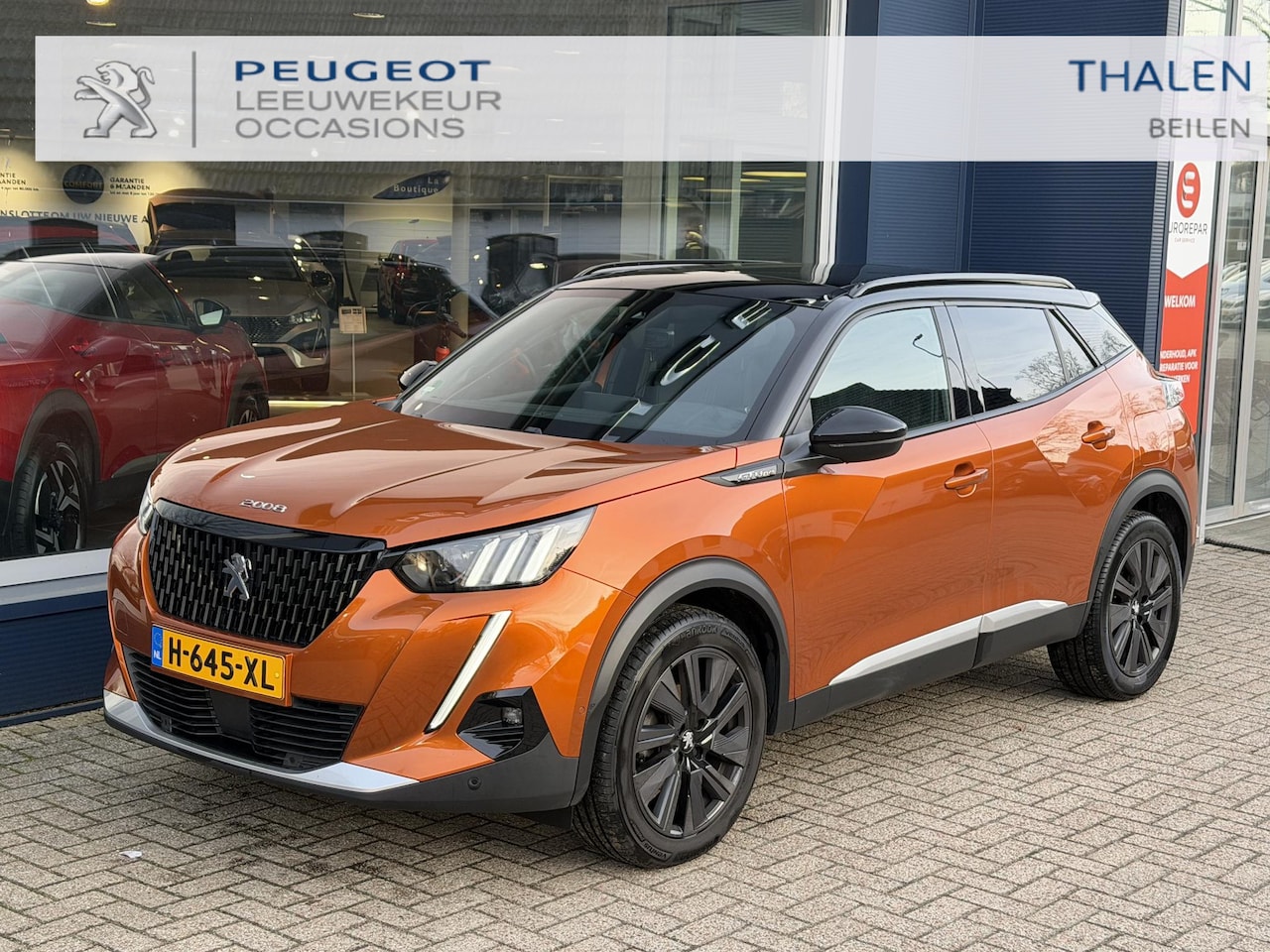 Peugeot 2008 - 1.2 Turbo 130 PK GT-Line | Panorama Schuif-Kanteldak | Navigatie | Stoelverwarming | Cruis - AutoWereld.nl