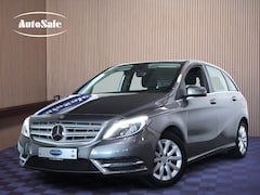 Mercedes-Benz B-klasse - 180 Ambition AUTOMAAT NAVI XENON CAMERA TREKHAAK '13