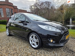 Ford Fiesta - 1.4 Ghia airco stoelverwarming