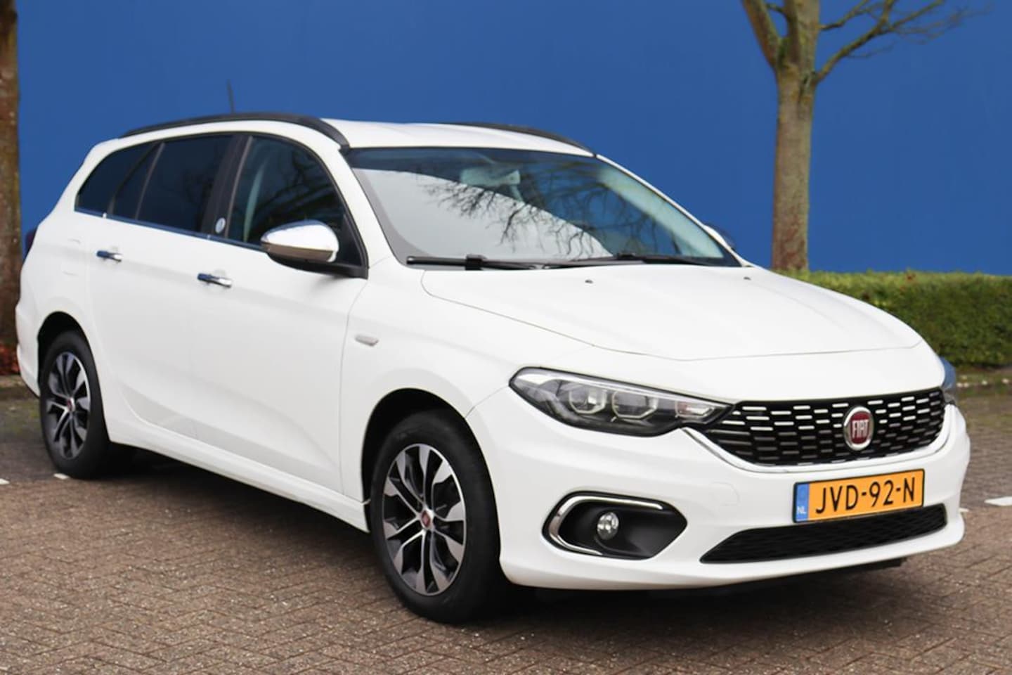 Fiat Tipo Stationwagon - 1.4 T-Jet 16v Mirror Edition - AutoWereld.nl