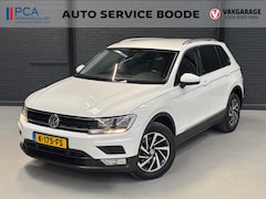 Volkswagen Tiguan - 1.4 TSI (125 pk) Sound - trekhaak - adaptive cruise